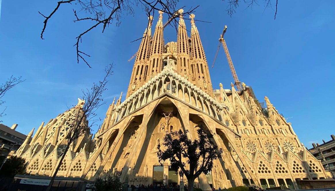 Heading to Barcelona?  Best travel hacks ever!