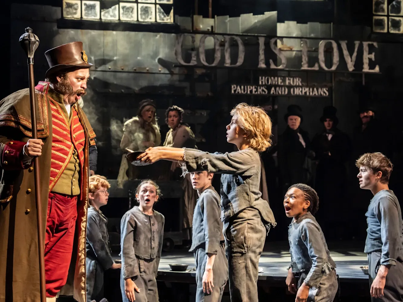 Oliver! London:  Don't Miss This One.